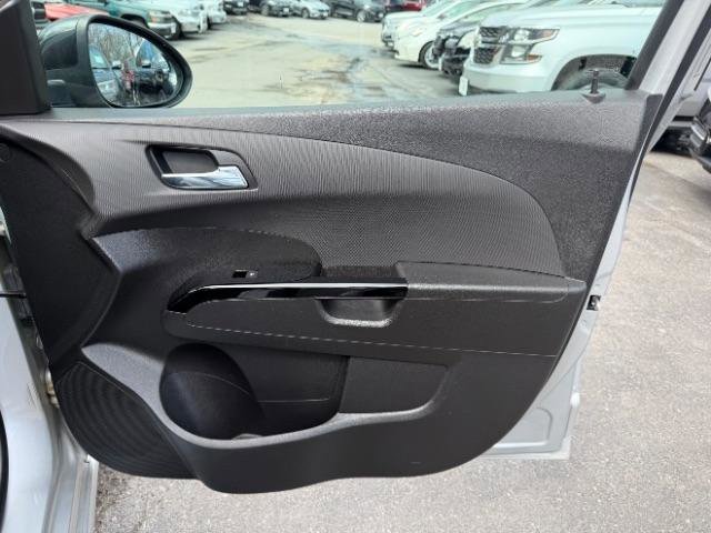 Used 2014 Chevrolet Sonic RS image 35