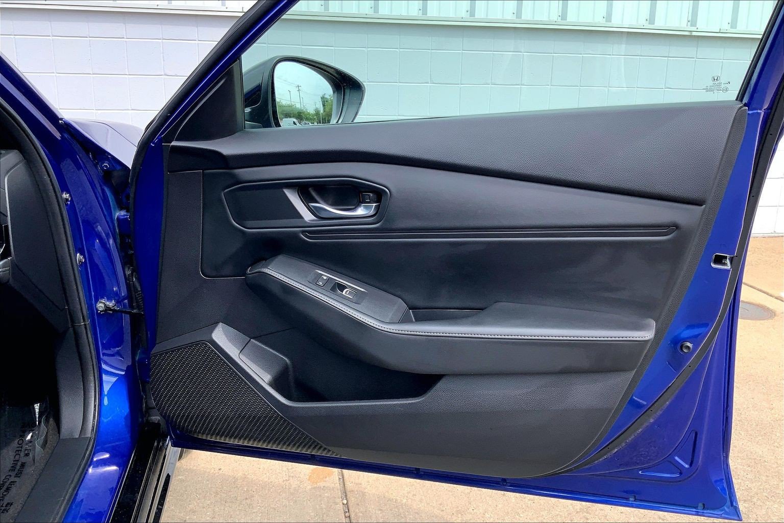 Used 2023 Honda Accord Sport image 29