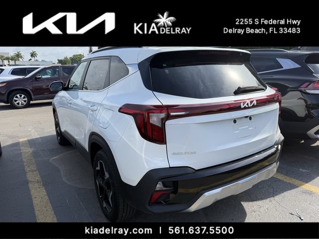 Certified 2024 Kia Seltos EX FWD image 3