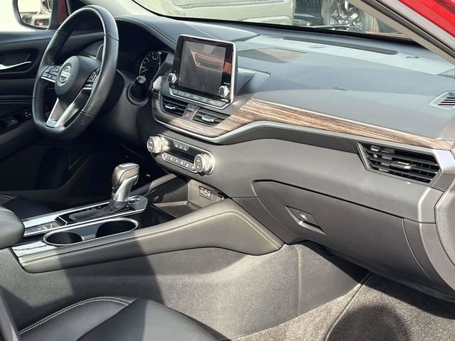 Used 2021 Nissan Altima 2.5 Platinum image 25