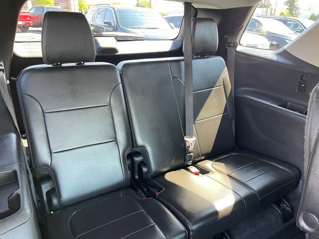 Used 2020 Chevrolet Traverse LT w/ LT Premium Package AWD/4WD image 13
