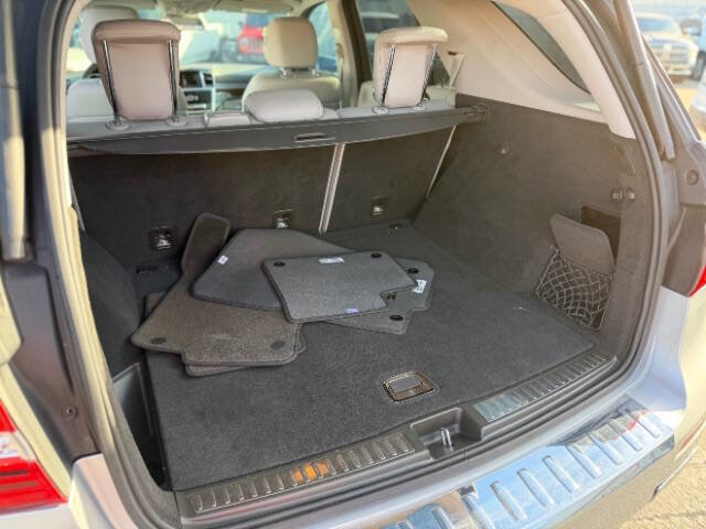 Used 2012 Mercedes-Benz ML 350 ML 350 BlueTEC AWD 4MATIC 4dr image 16