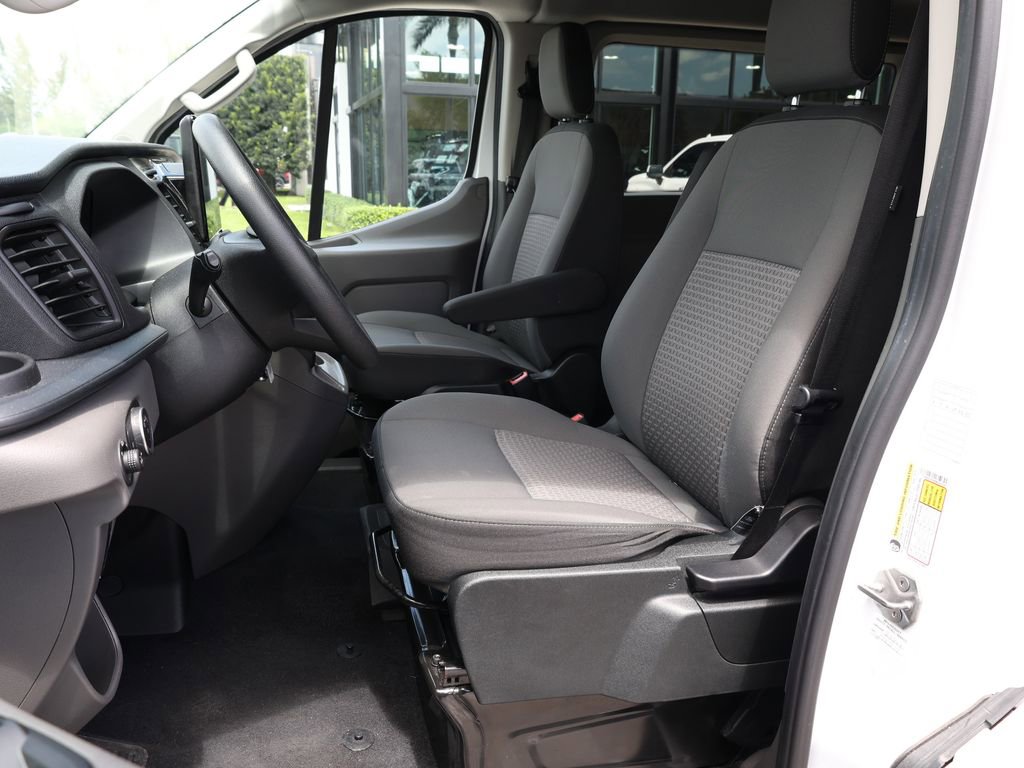 Used 2024 Ford Transit 350 XLT image 13