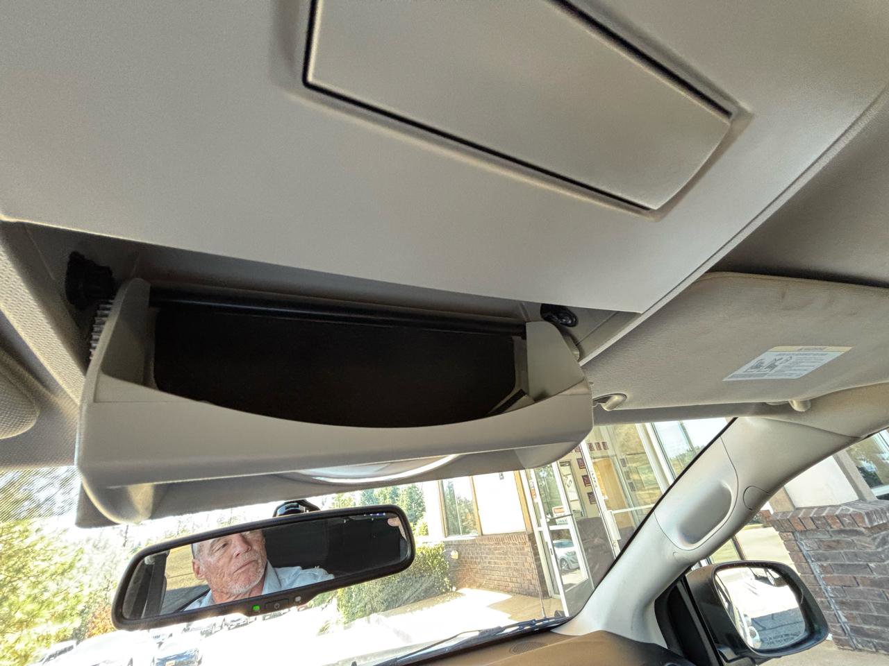 Used 2016 Dodge Grand Caravan American Value Package w/ UConnect Hands-Free Group FWD image 30