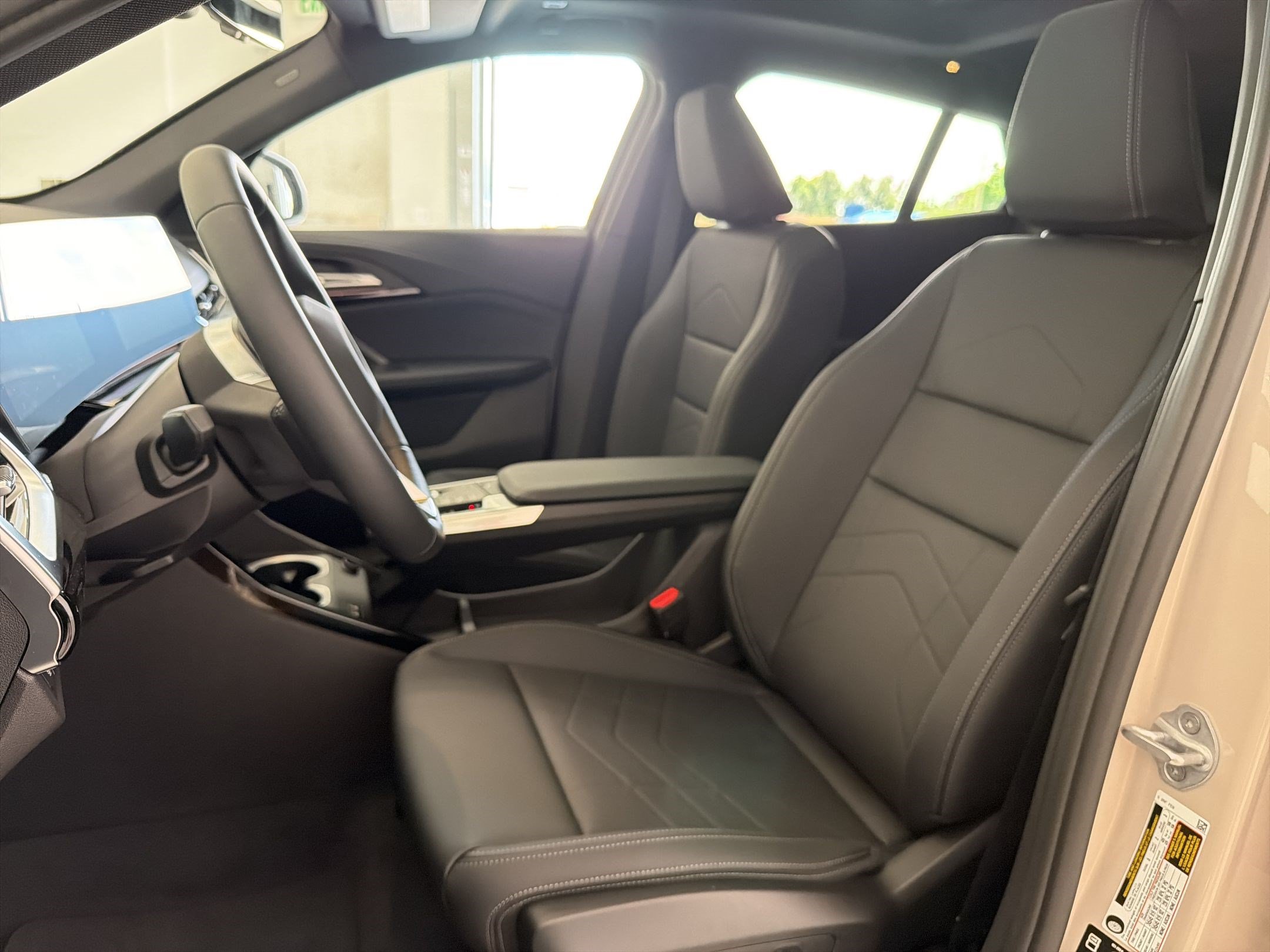 New 2026 BMW X2 xDrive28i AWD/4WD image 5