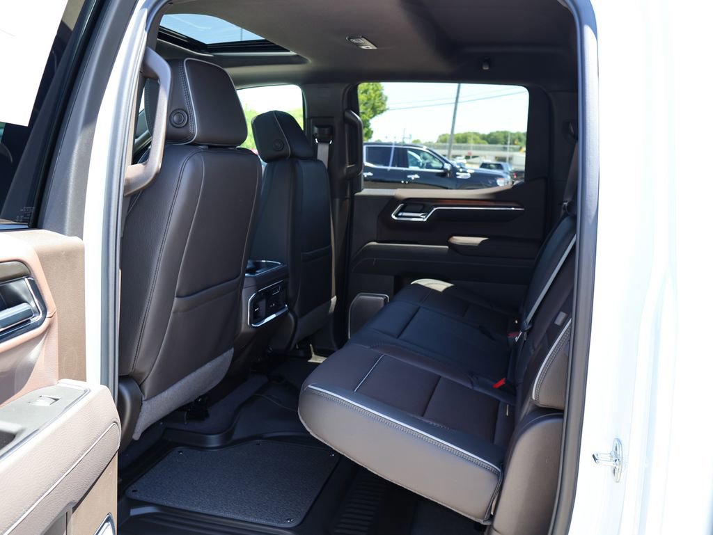 New 2026 GMC Sierra 1500 Denali w/ Technology Package AWD/4WD image 11