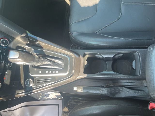 Used 2015 Ford Focus Titanium FWD image 26