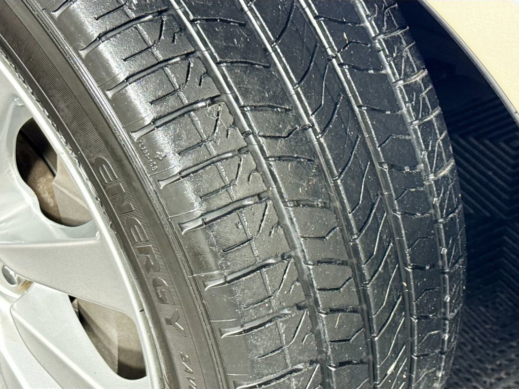 Used 2012 Lexus LS 460 image 40