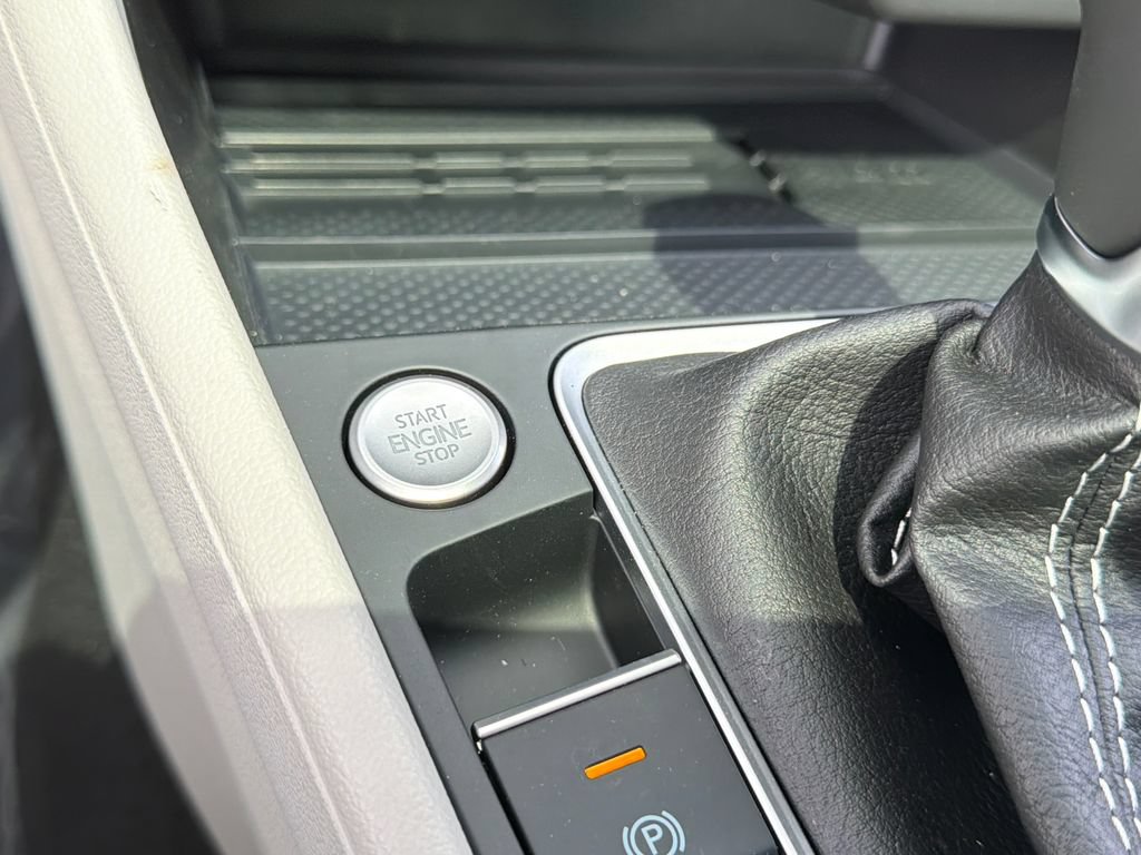 New 2026 Volkswagen Jetta SE FWD image 27