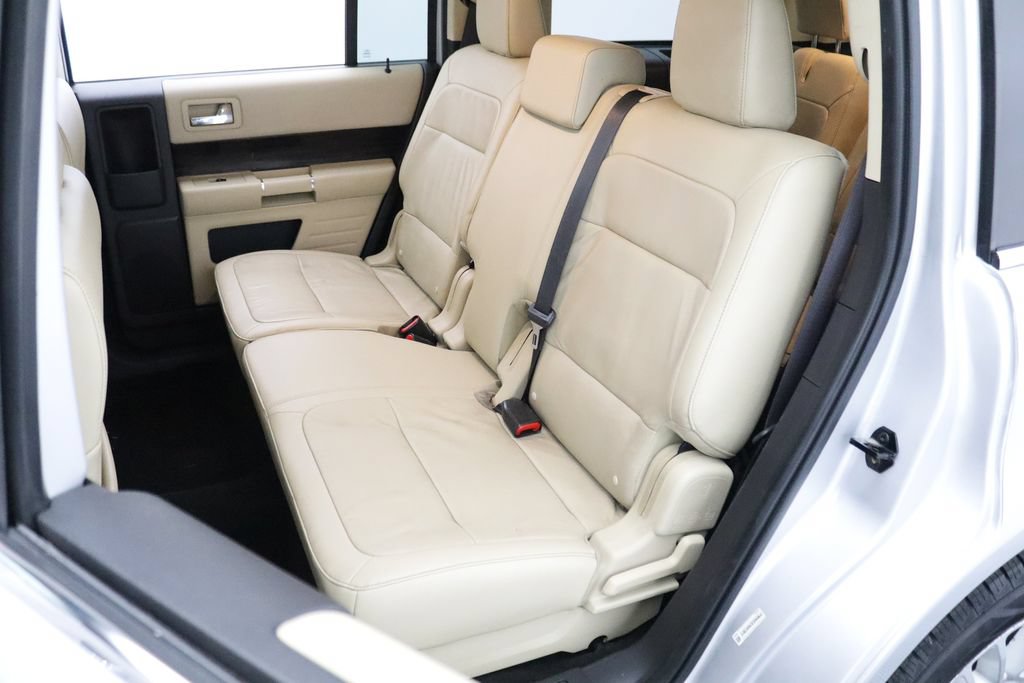 Used 2019 Ford Flex SEL w/ Equipment Group 202A AWD/4WD image 12