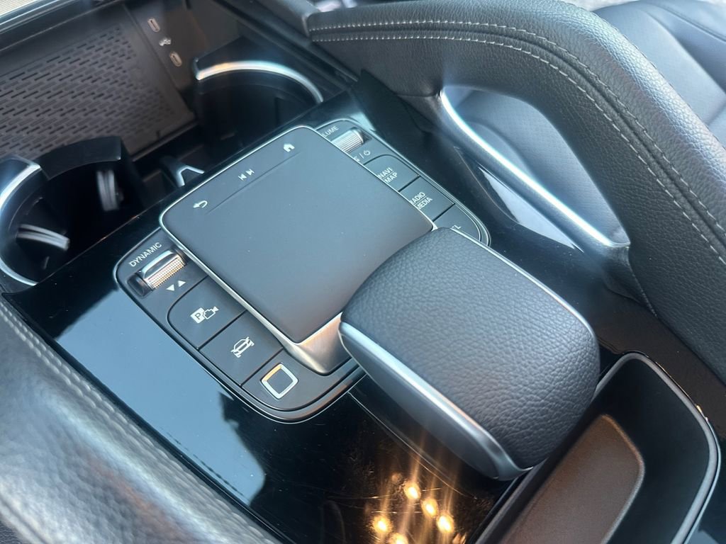 Used 2025 Mercedes-Benz GLE 350 4MATIC image 18