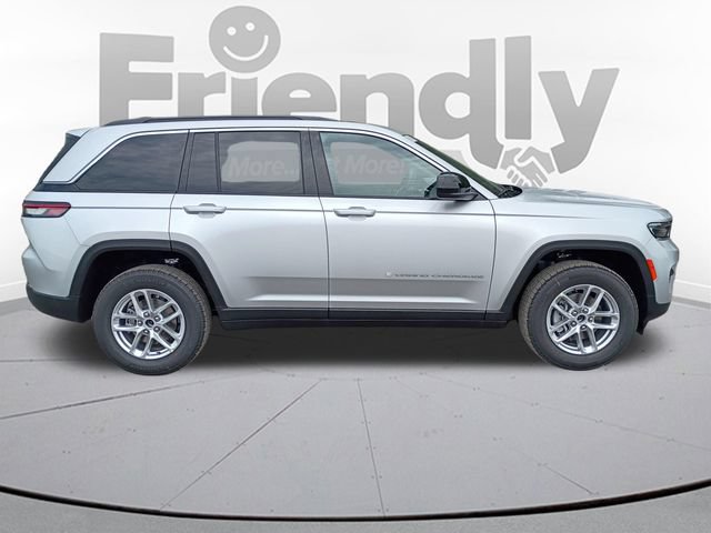 New 2026 Jeep Grand Cherokee Laredo X AWD/4WD image 4