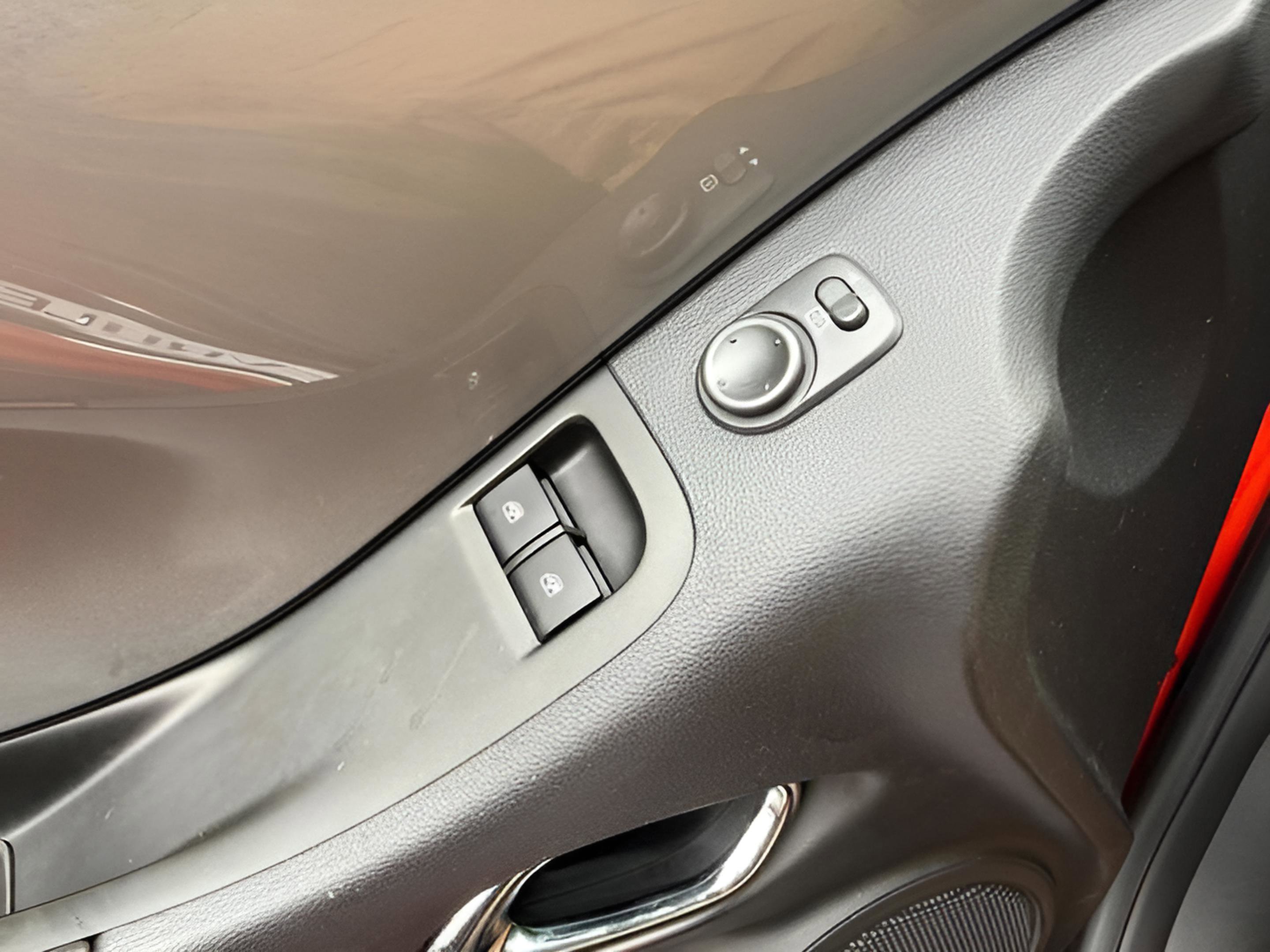 Used 2010 Chevrolet Camaro SS w/ RS Package image 30