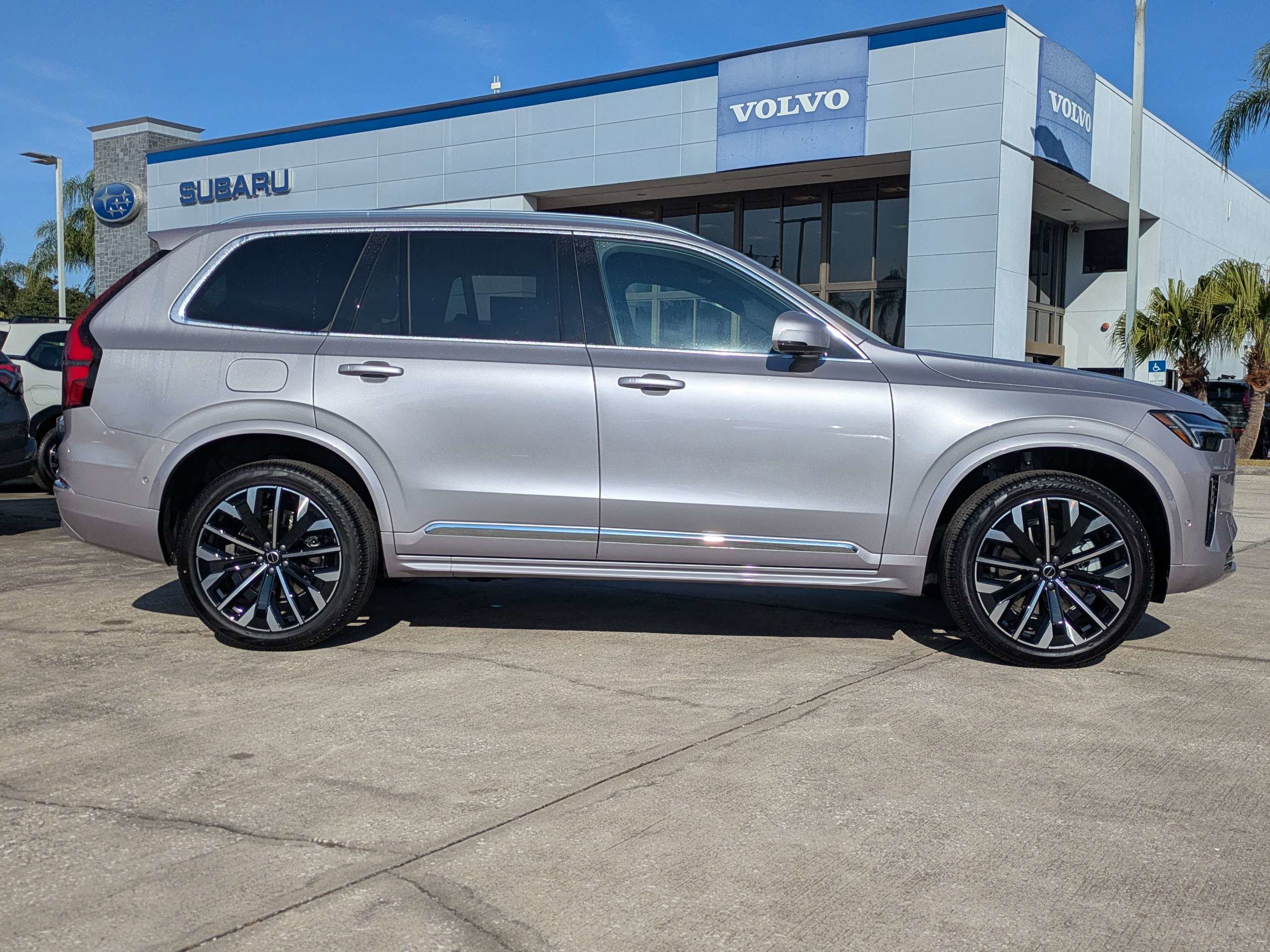 New 2026 Volvo XC90 B6 Plus w/ Protection Package Premier image 3