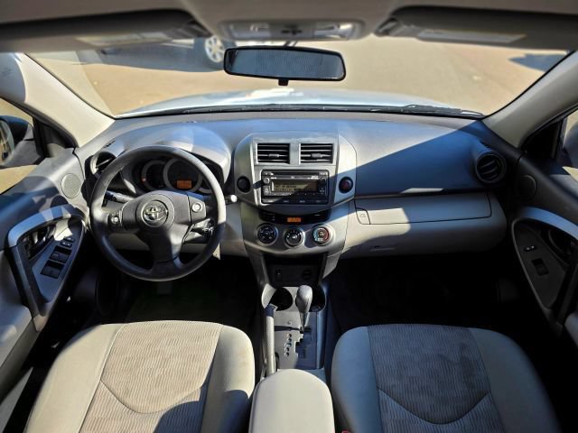 Used 2012 Toyota RAV4 FWD w/ Value Pkg image 14