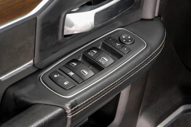 Used 2022 RAM 3500 Laramie AWD/4WD image 45