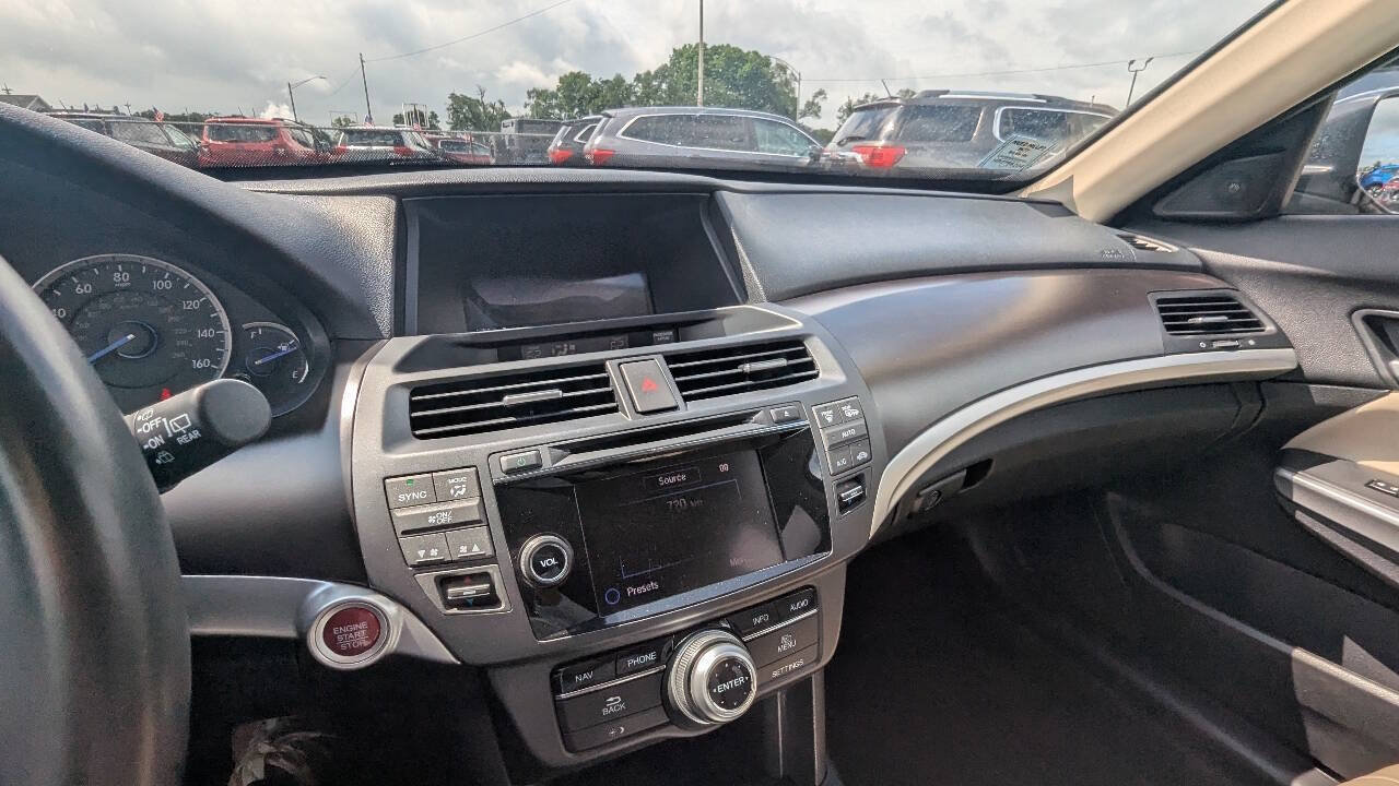 Used 2015 Honda Crosstour EX-L image 14
