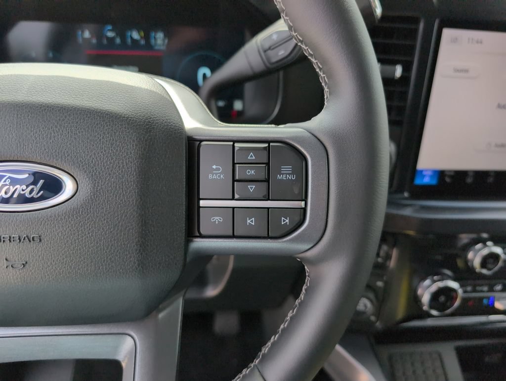 New 2026 Ford F250 Lariat w/ Tremor Off-Road Package AWD/4WD image 34