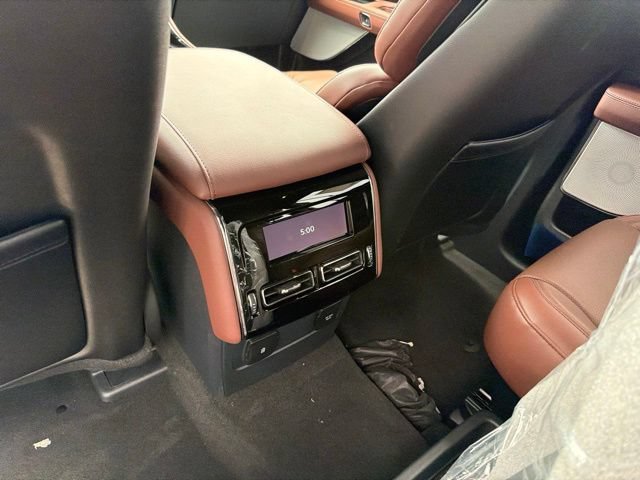 New 2026 Lincoln Aviator Reserve AWD/4WD image 8