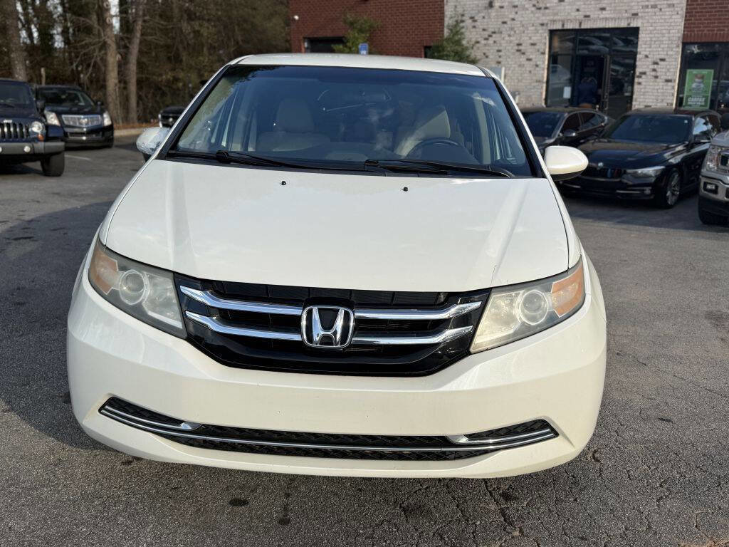 Used 2016 Honda Odyssey SE image 2