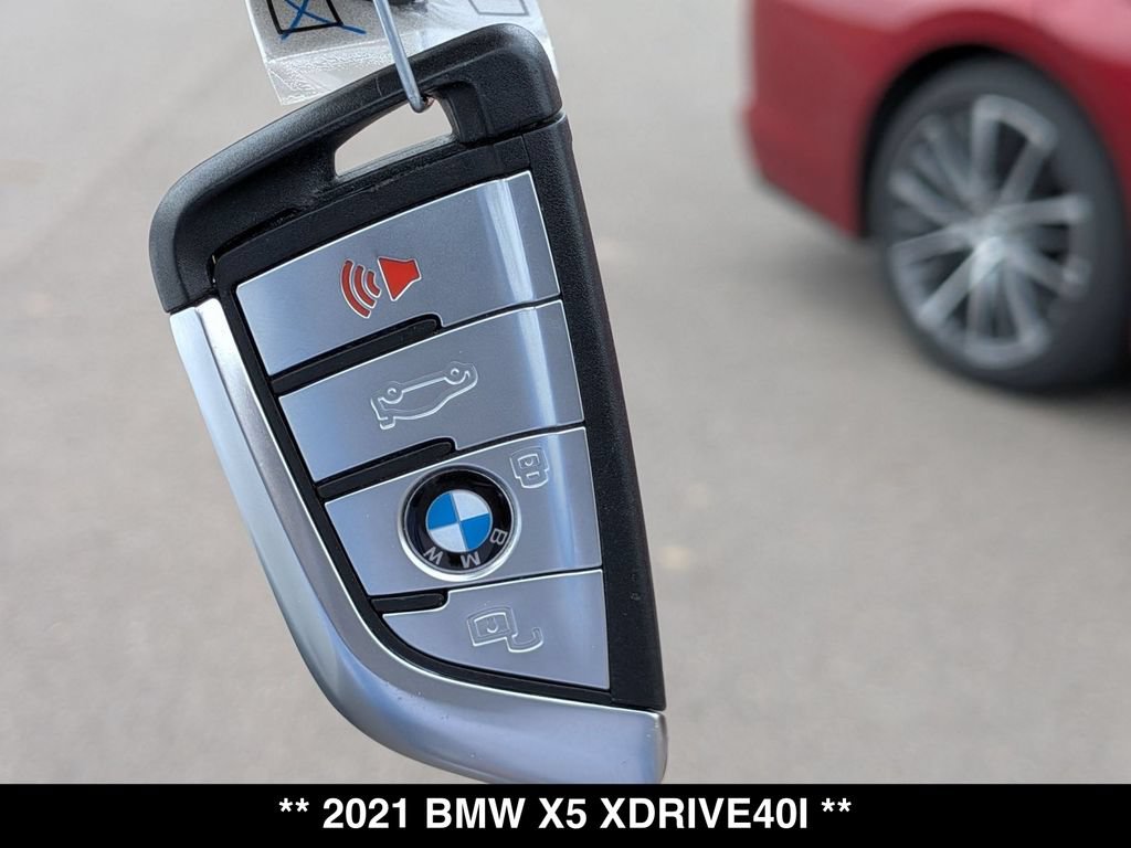 Used 2021 BMW X5 xDrive40i w/ M Sport Package AWD/4WD image 25