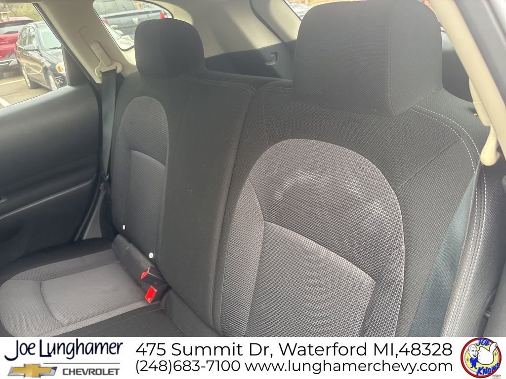 Used 2013 Nissan Rogue SV AWD/4WD image 12