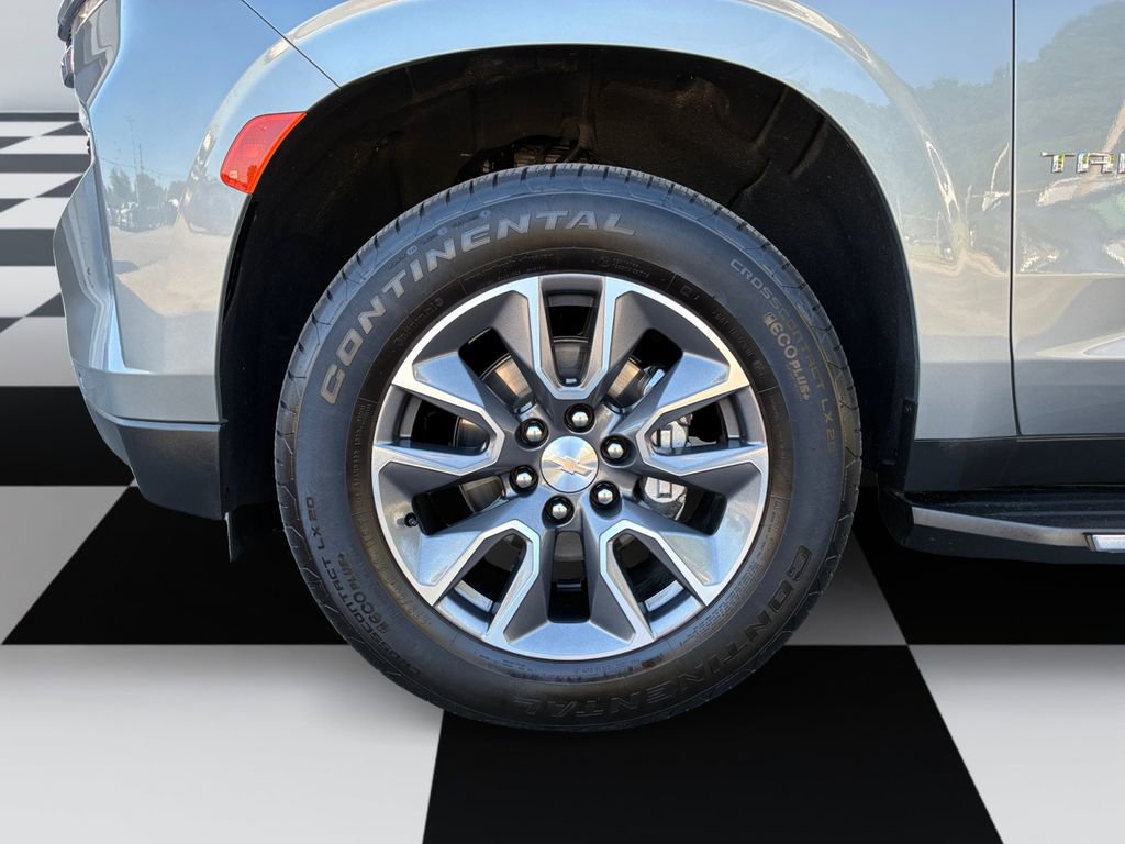 Used 2024 Chevrolet Tahoe LS w/ Driver Alert Package RWD image 14