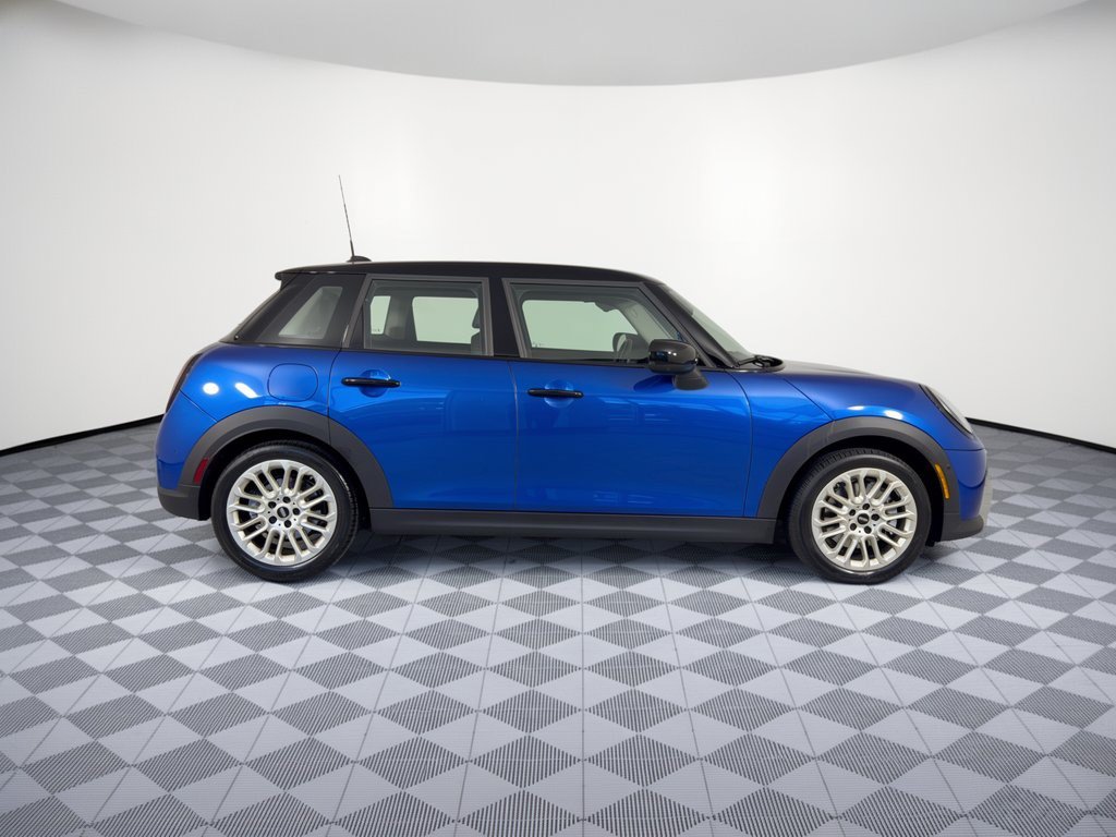 Certified 2025 MINI Cooper 4-Door Hardtop FWD image 8
