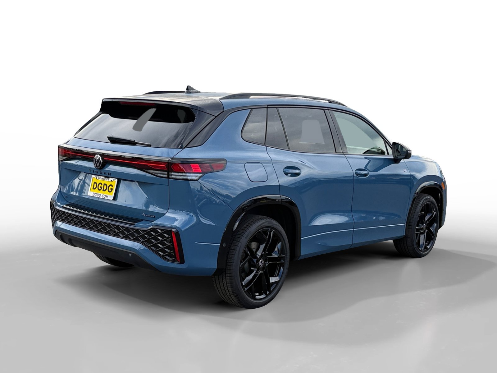 New 2026 Volkswagen Tiguan SE R-Line AWD/4WD image 5