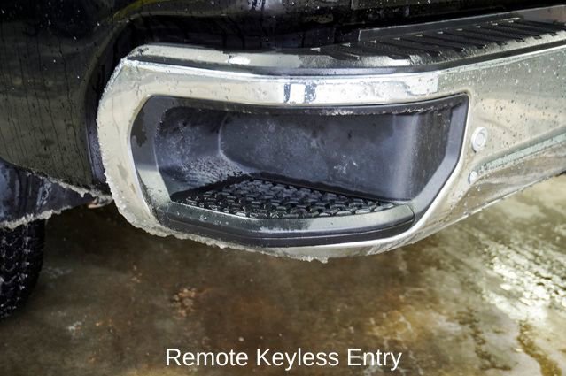 Used 2024 GMC Sierra 2500 Pro w/ Fleet Convenience Package image 5