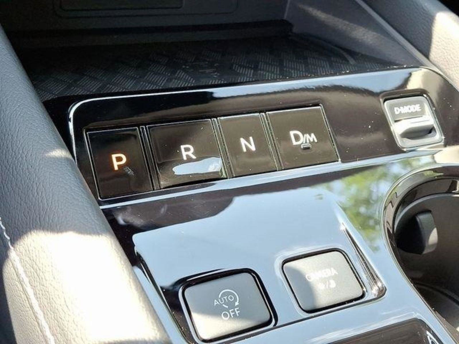 New 2025 Nissan Murano SV AWD/4WD image 10