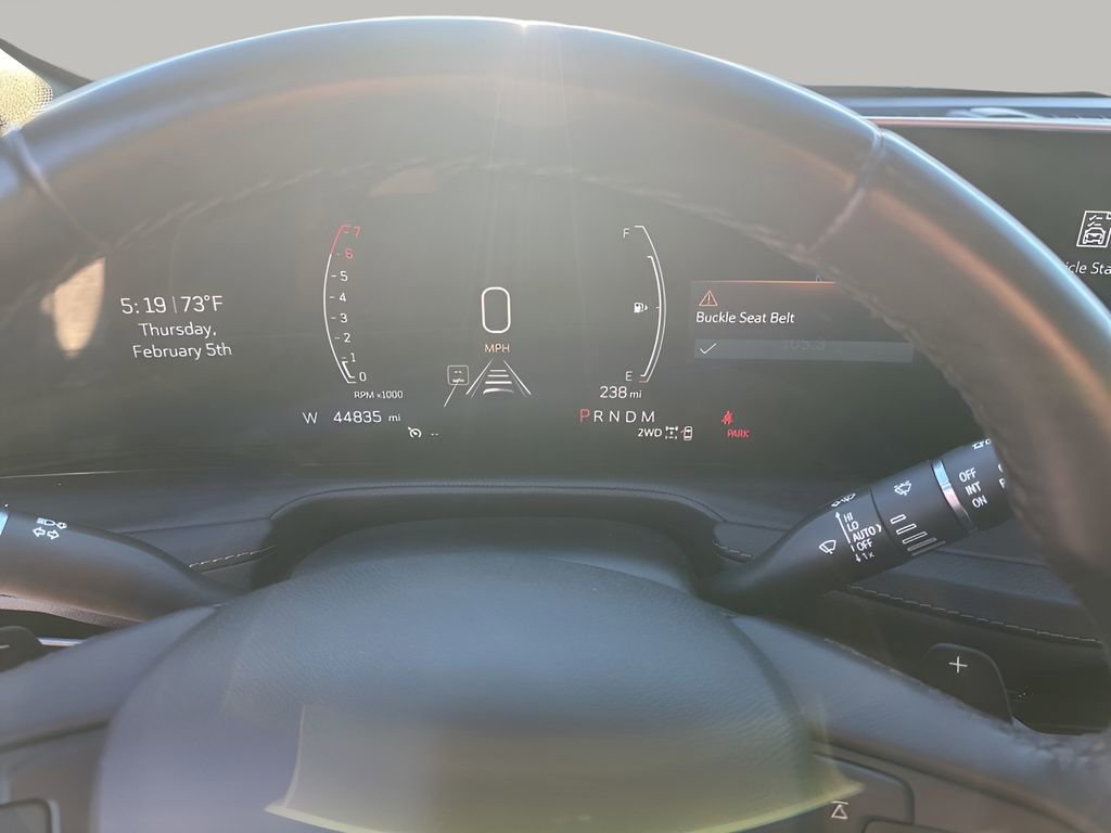 Used 2024 Cadillac XT4 Premium Luxury image 34