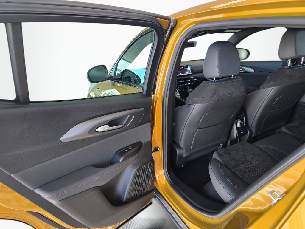 Used 2024 Dodge Hornet GT AWD/4WD image 35