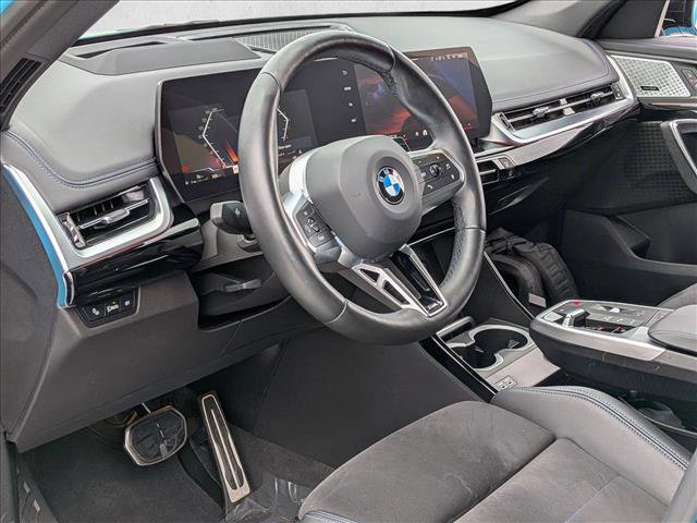 Used 2024 BMW X1 xDrive28i w/ Technology Package image 9