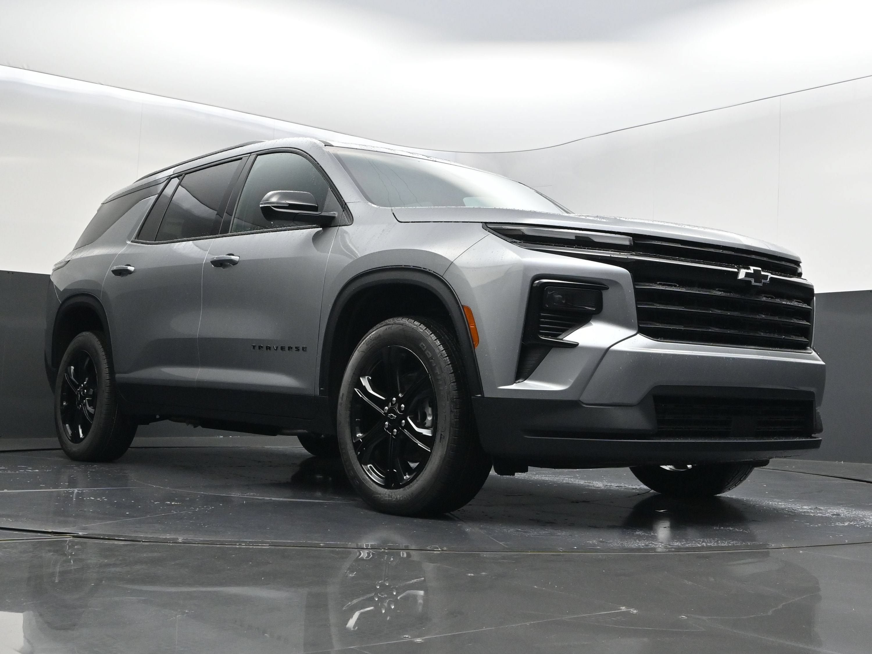 New 2027 Chevrolet Traverse LT w/ Midnight/Sport Edition AWD/4WD image 41
