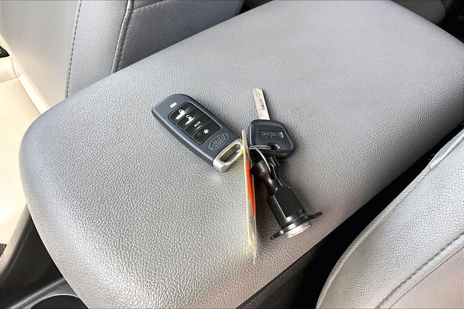Used 2017 GMC Canyon SL RWD image 15