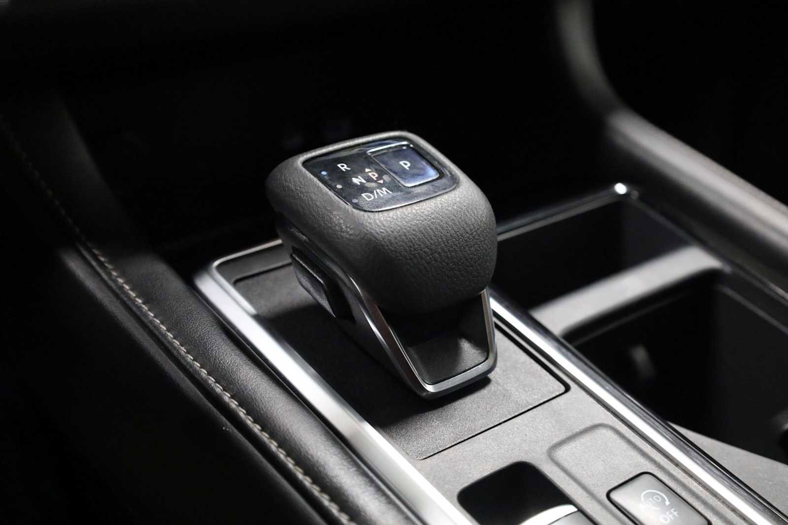 Used 2022 Nissan Pathfinder SL image 26