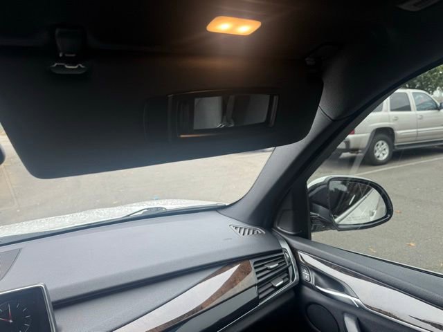 Used 2017 BMW X5 xDrive35i image 25