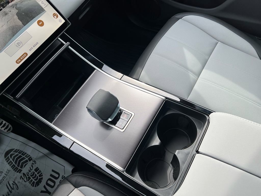 New 2026 Land Rover Range Rover Evoque Dynamic SE image 19