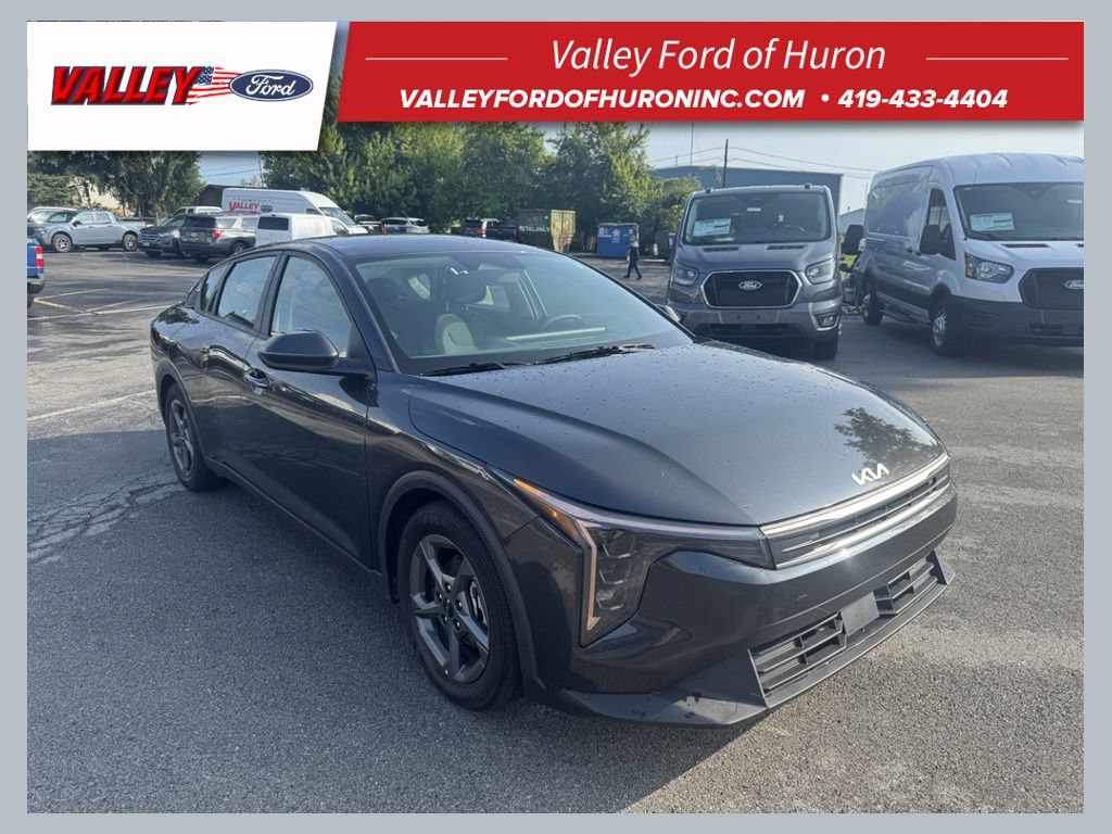 Used 2025 Kia K4