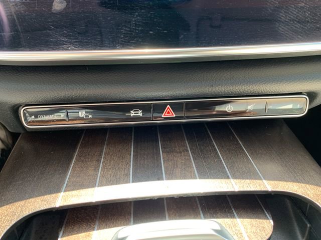 Used 2025 Mercedes-Benz E 350 4MATIC Sedan image 28