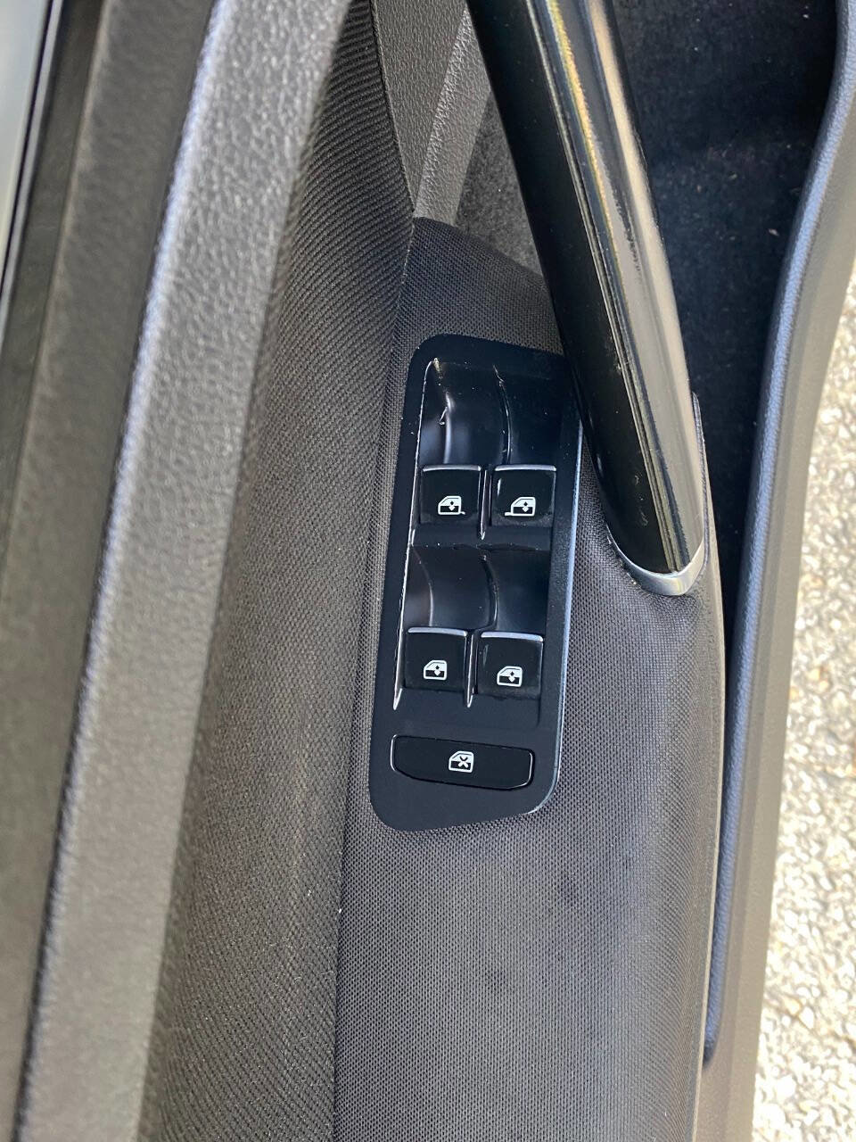 Used 2017 Volkswagen GTI Sport image 18