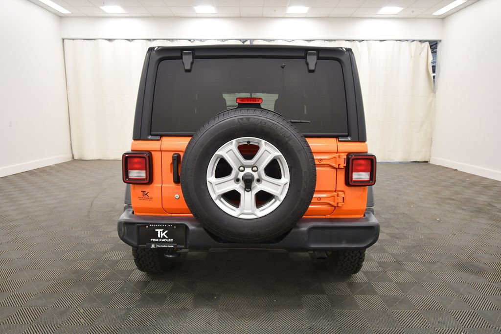 Used 2018 Jeep Wrangler Unlimited Sport S AWD/4WD image 6