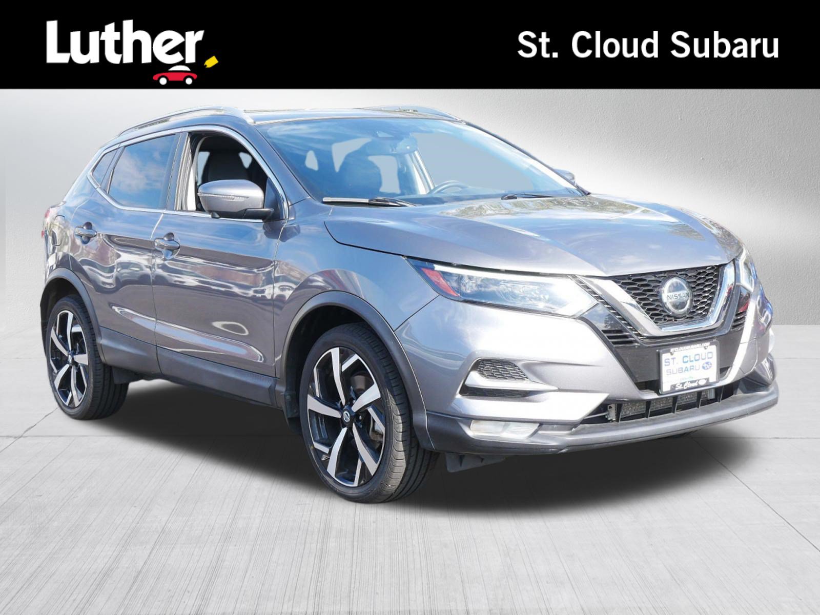 Used 2022 Nissan Rogue Sport SL w/ Premium Package AWD/4WD image 1