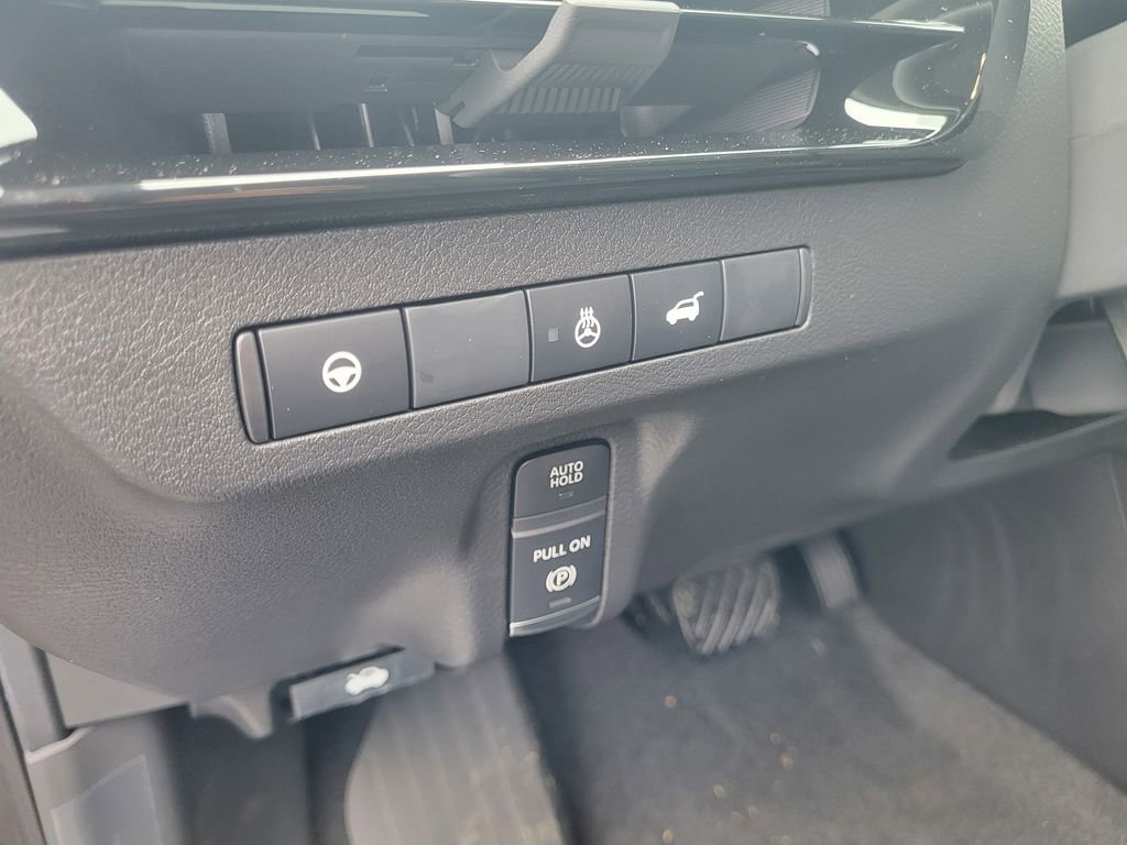 New 2025 Nissan Murano SL w/ Cargo Package AWD/4WD image 18