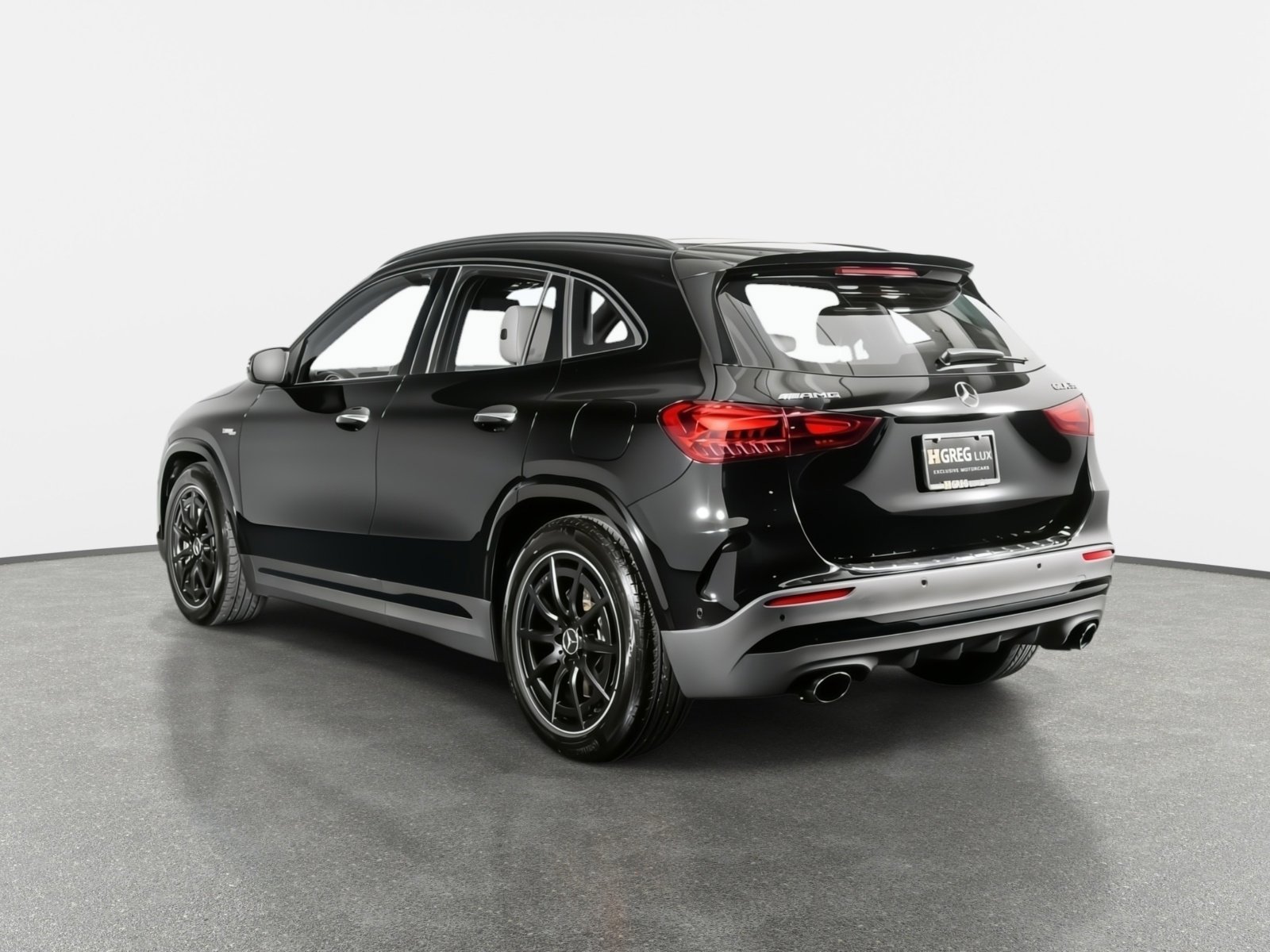 Used 2024 Mercedes-Benz GLA 35 AMG 4MATIC image 31