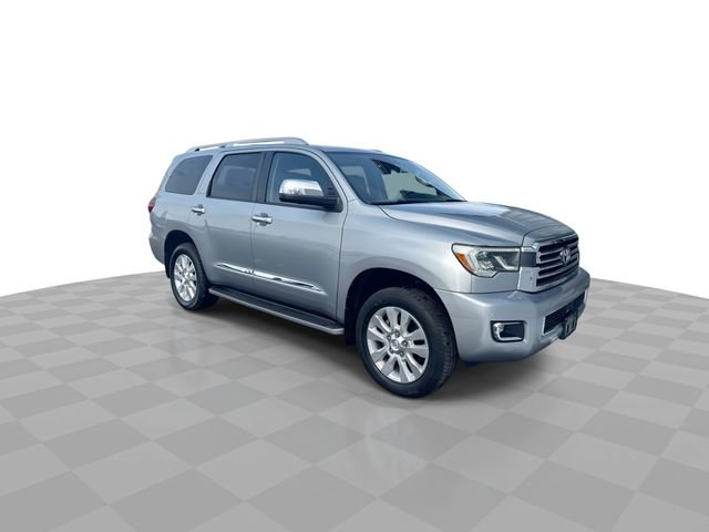 Used 2020 Toyota Sequoia Platinum image 3