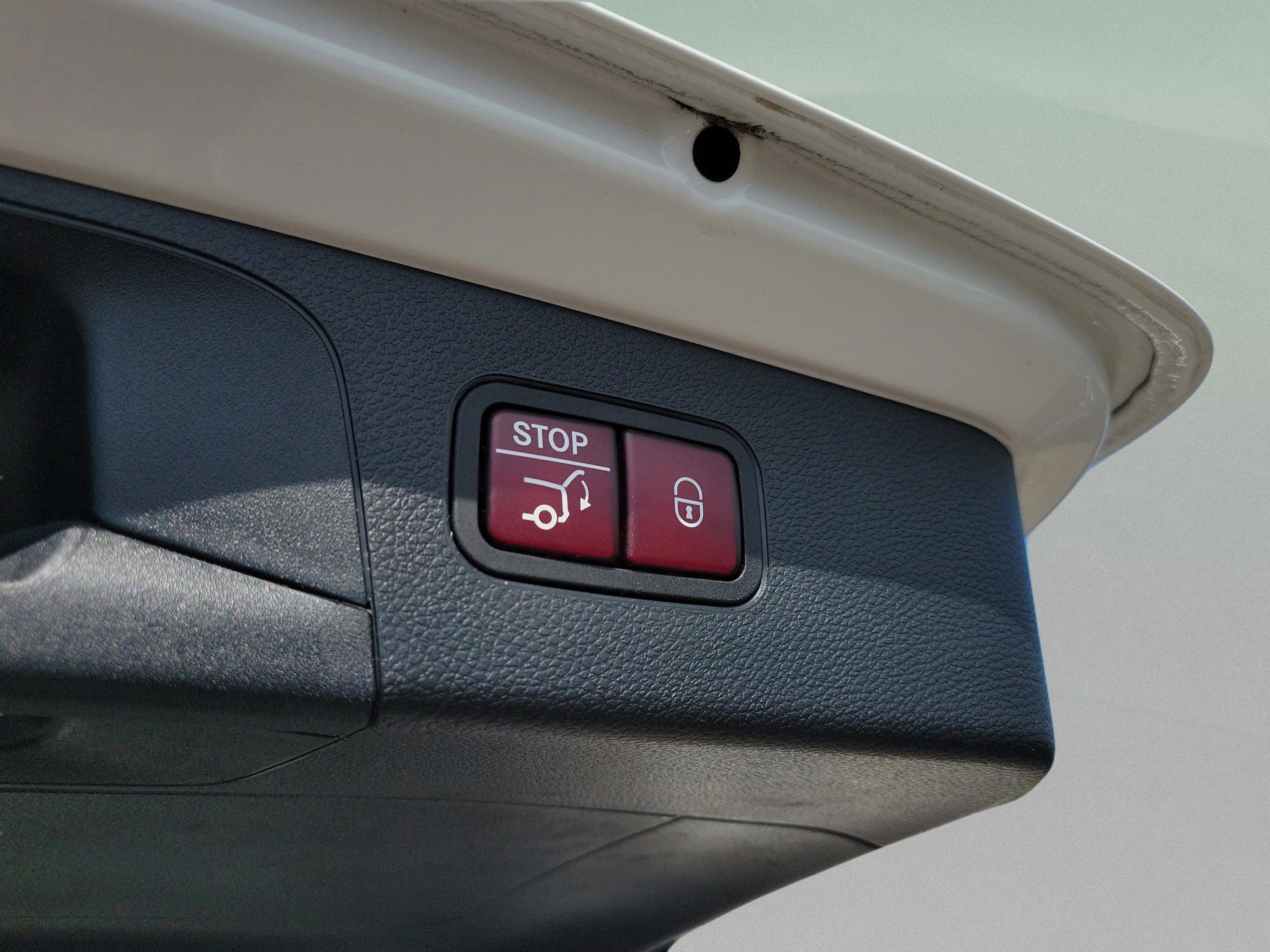 Certified 2022 Mercedes-Benz GLC 300 4MATIC image 6