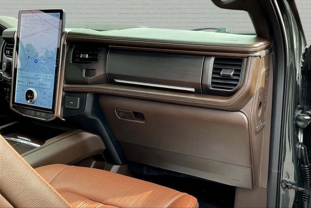 Used 2023 Ford Expedition King Ranch RWD image 25