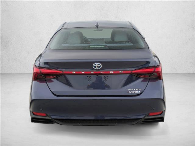 Used 2020 Toyota Avalon Limited w/ Advanced Safety Package FWD image 6